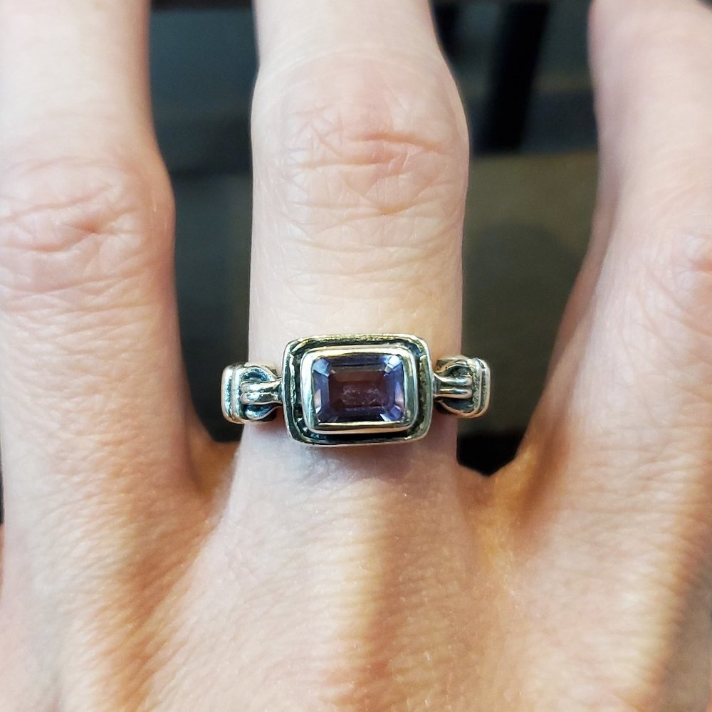 Size 8.25 925 Sterling Silver Unique Style Rectangle Amethyst Ring